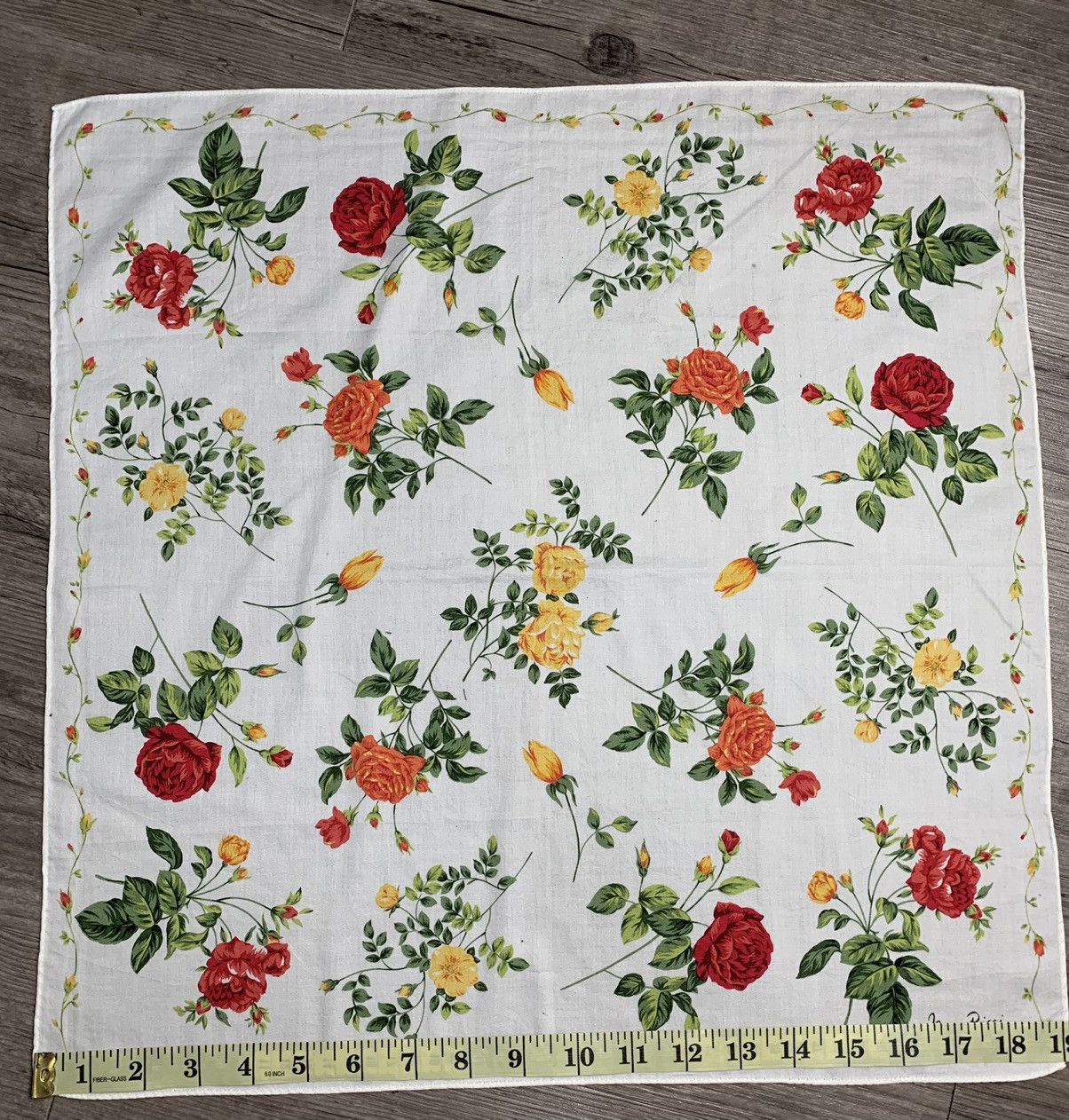 Nina Ricci Nina Ricci Handkerchief / Bandana / Neckerchief Size ONE SIZE - 5 Thumbnail