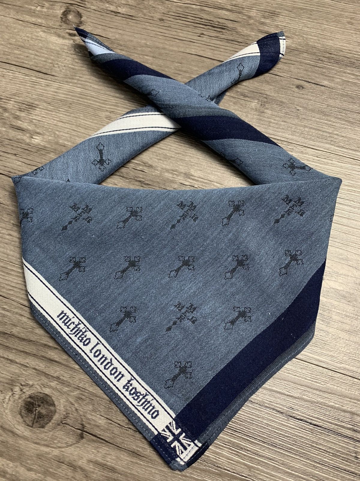 Michiko Koshino London Michiko London Handkerchief Neckerchief Bandana Size ONE SIZE - 1 Thumbnail