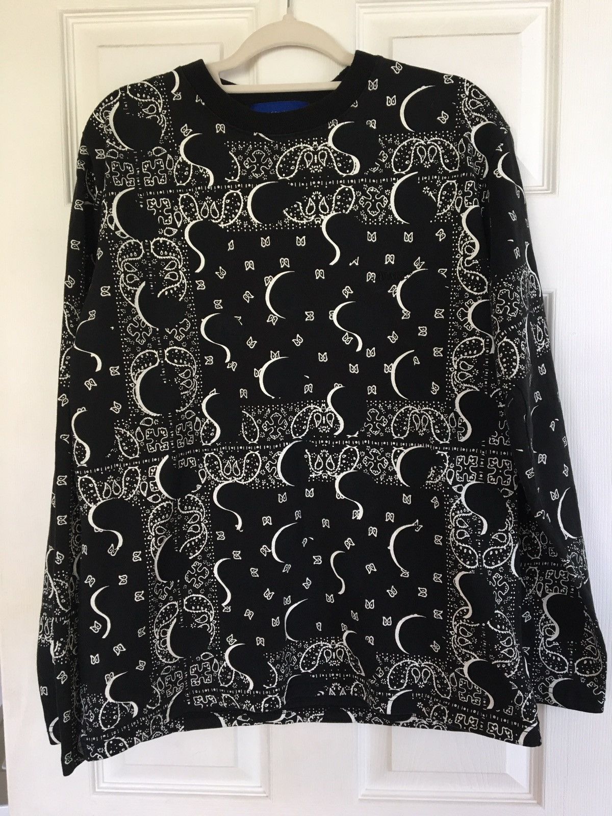 Japanese Brand Awake NY Bandana Paisley Print Long Sleeve Black