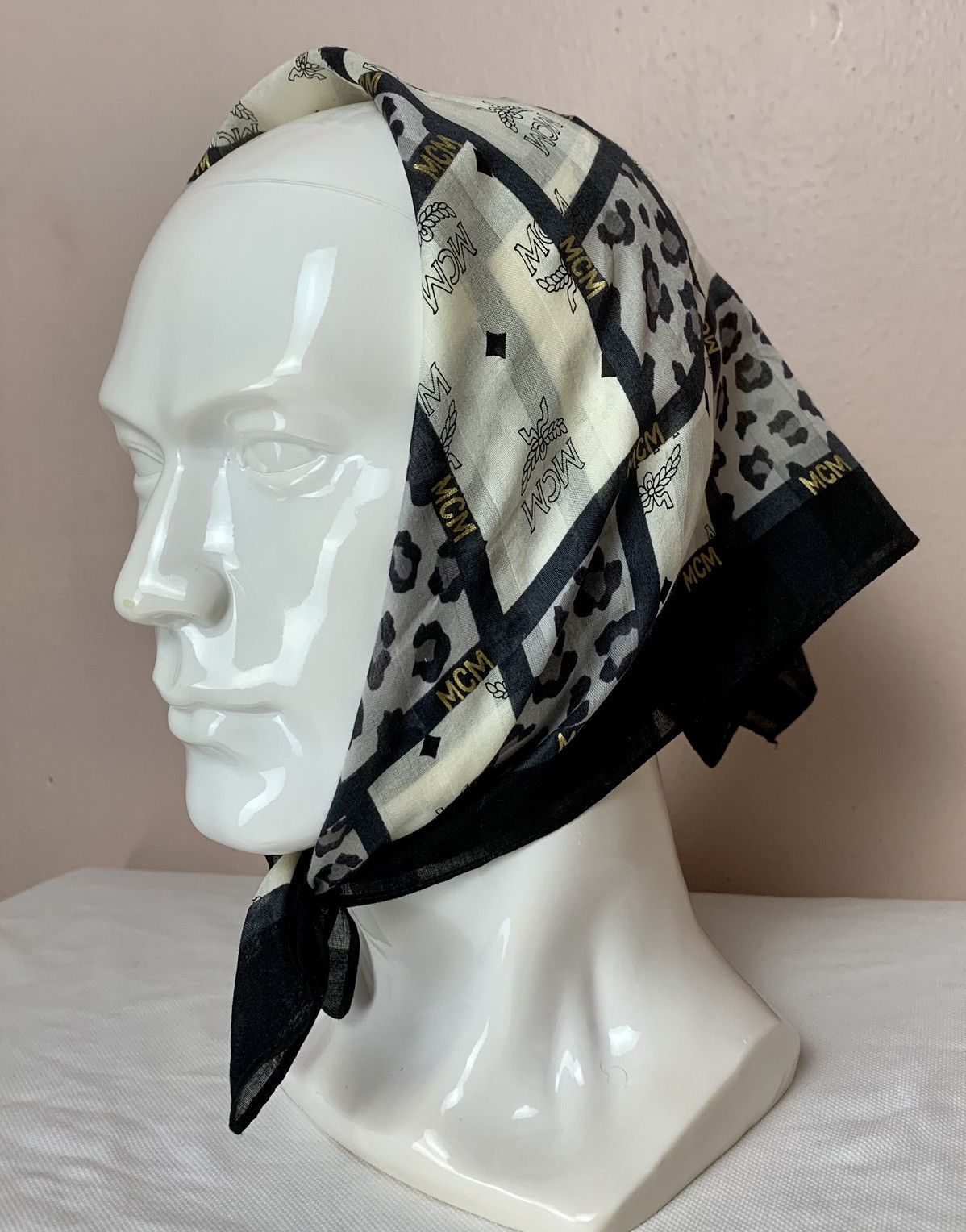 MCM MCM Handkerchief Bandana Neckerchief Size ONE SIZE - 1 Thumbnail
