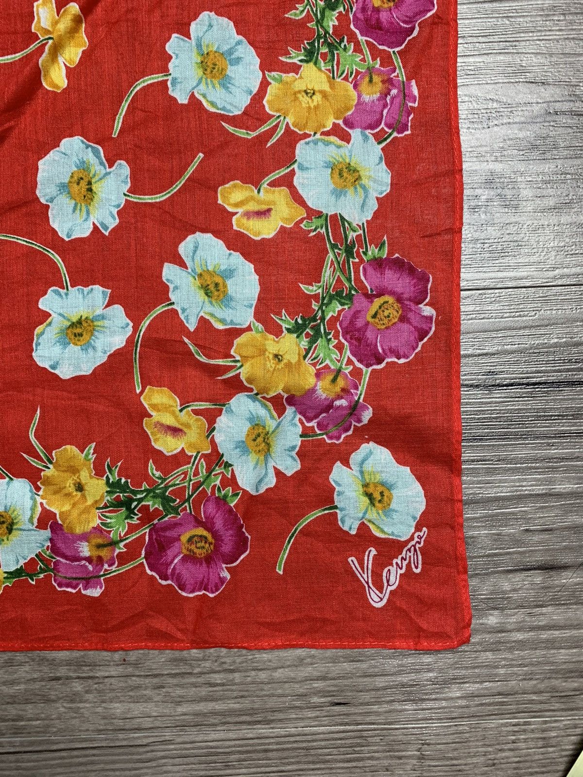 Kenzo Kenzo Handkerchief / Bandana / Neckerchief Size ONE SIZE - 3 Thumbnail