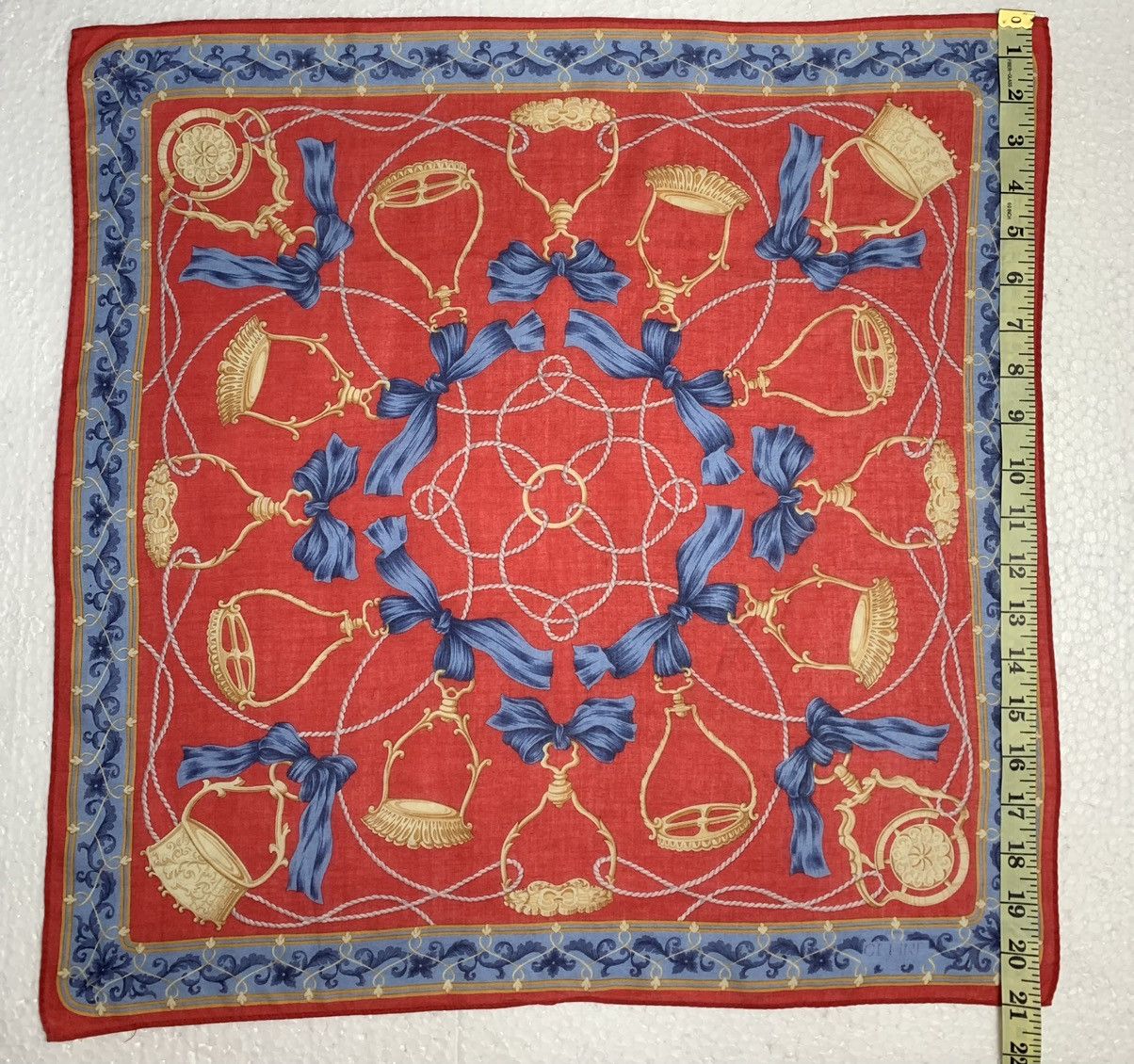 Celine Celine Handkerchief / Bandana / Neckerchief Size ONE SIZE - 6 Thumbnail