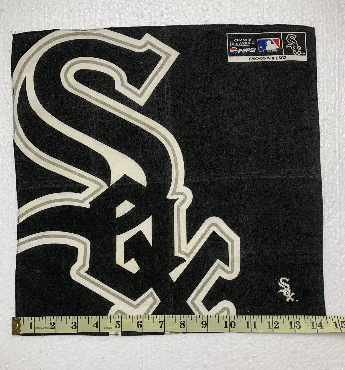 MLB Vintage Chicago White SOX-PEPSI-handkerchief Size ONE SIZE - 7 Thumbnail