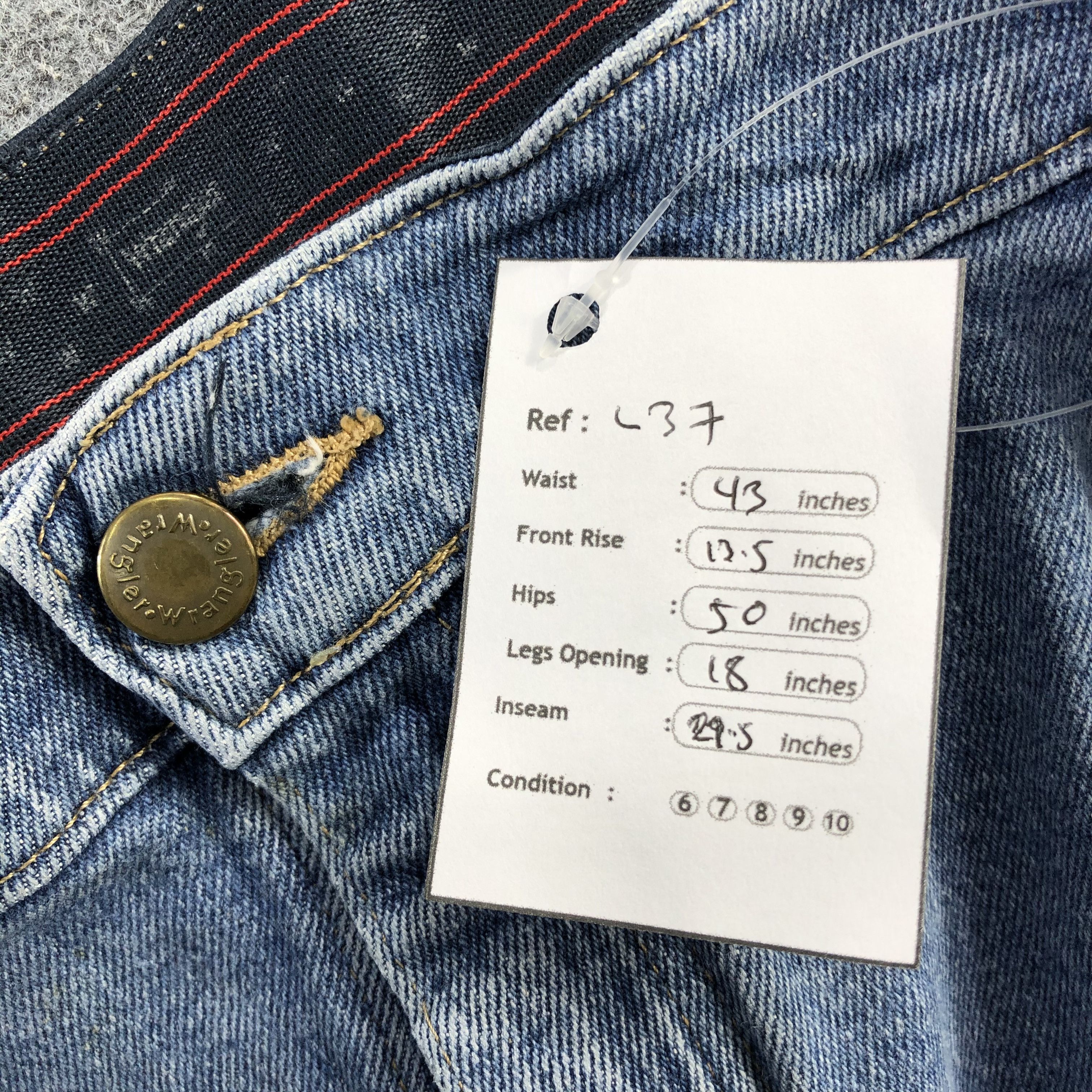 Wrangler Vintage Regulat Fit Faded Blue Denim L37