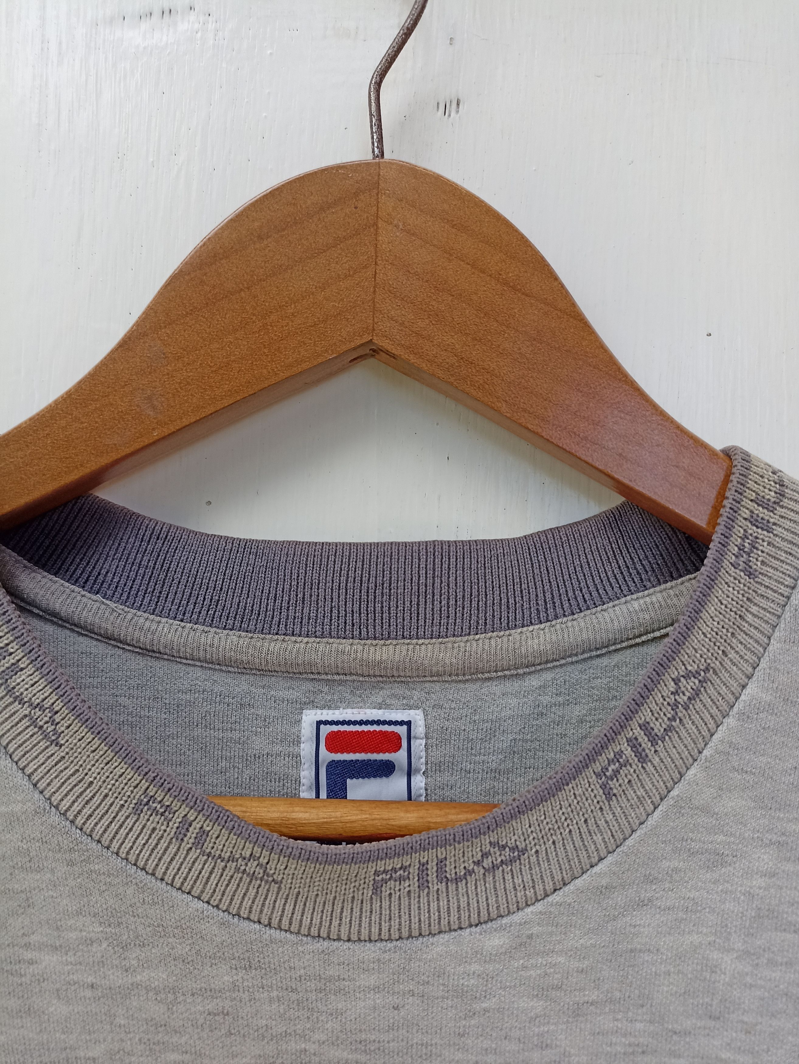 Fila 🔥 Vintage 90s Vintage Fila sweatshirt big logo Size US L / EU 52-54 / 3 - 4 Thumbnail