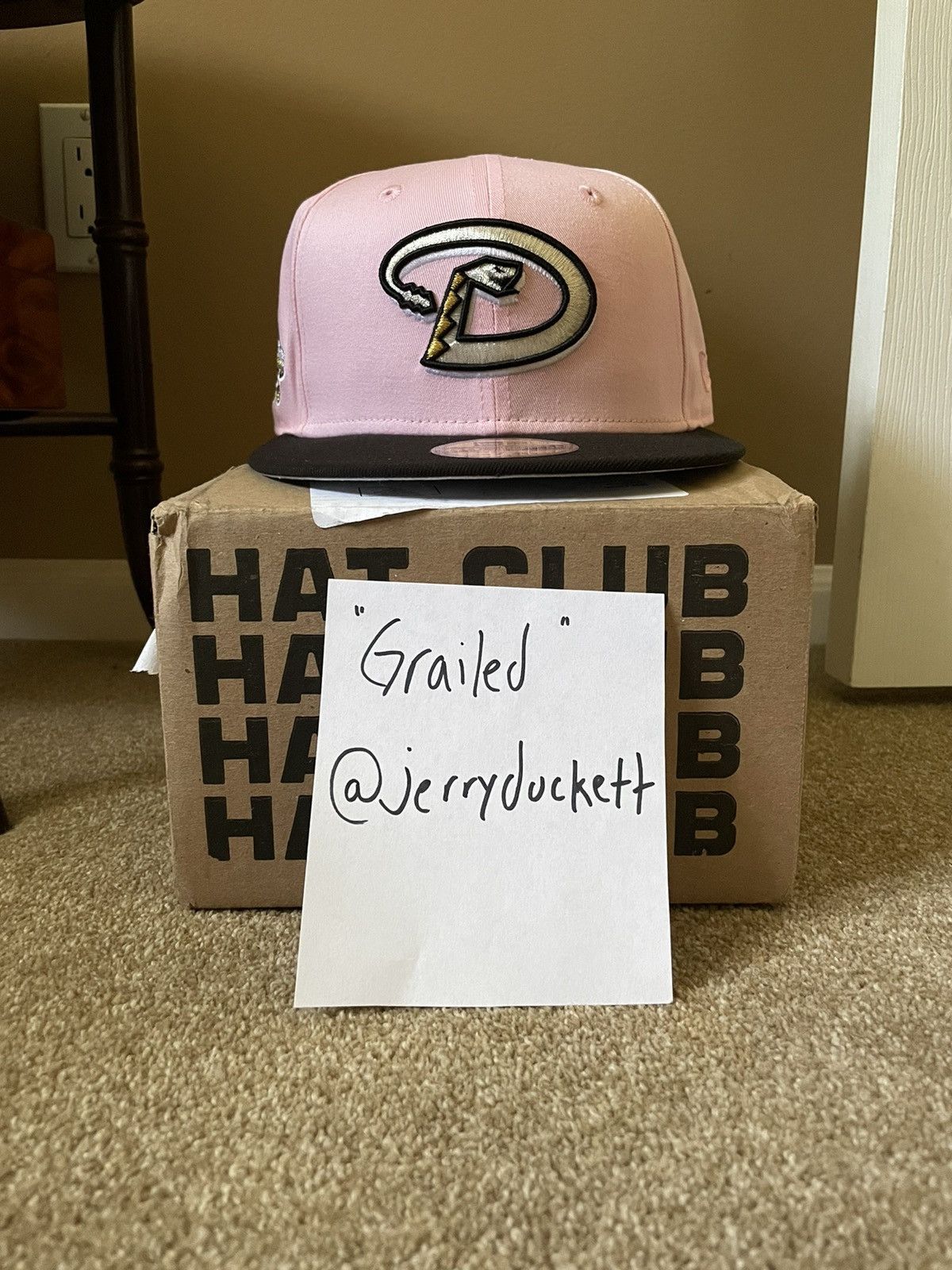 Hat Club Diamondbacks Heartthrob *EXCLUSIVE*