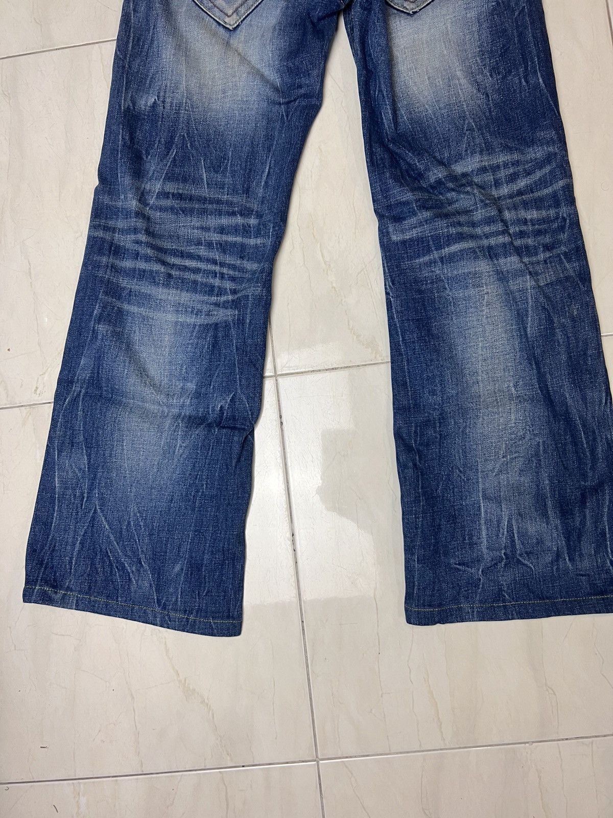 Japanese Brand Stylish Red Pepper Distressed Style Jeans Size 28" / US 6 / IT 42 - 7 Thumbnail