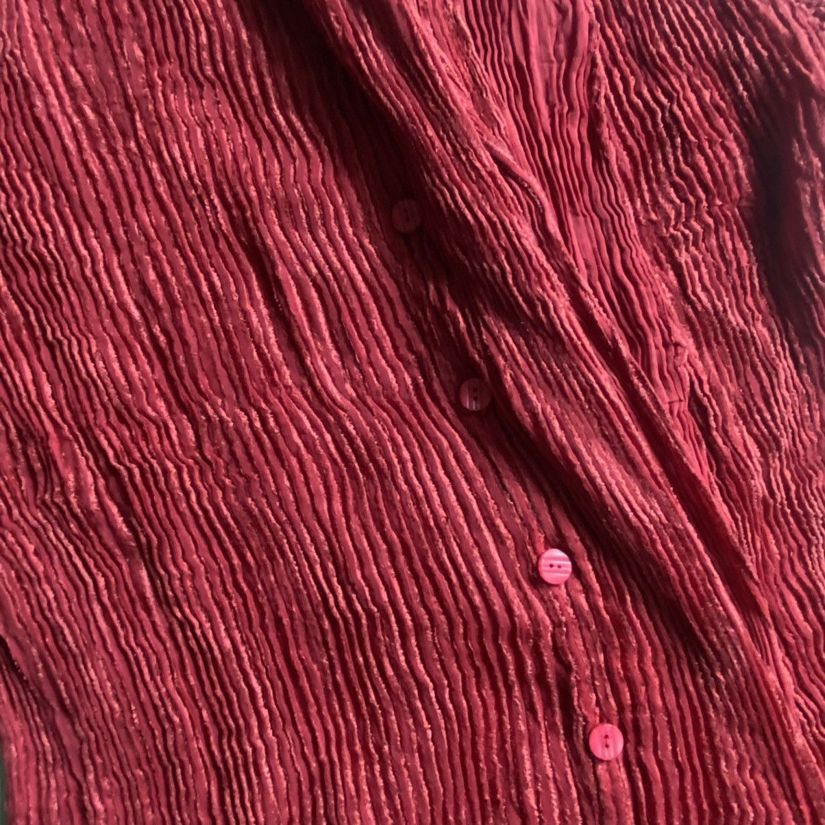 Issey Miyake Red Velour Pleated Button Front Jacket Size M / US 6-8 / IT 42-44 - 4 Thumbnail