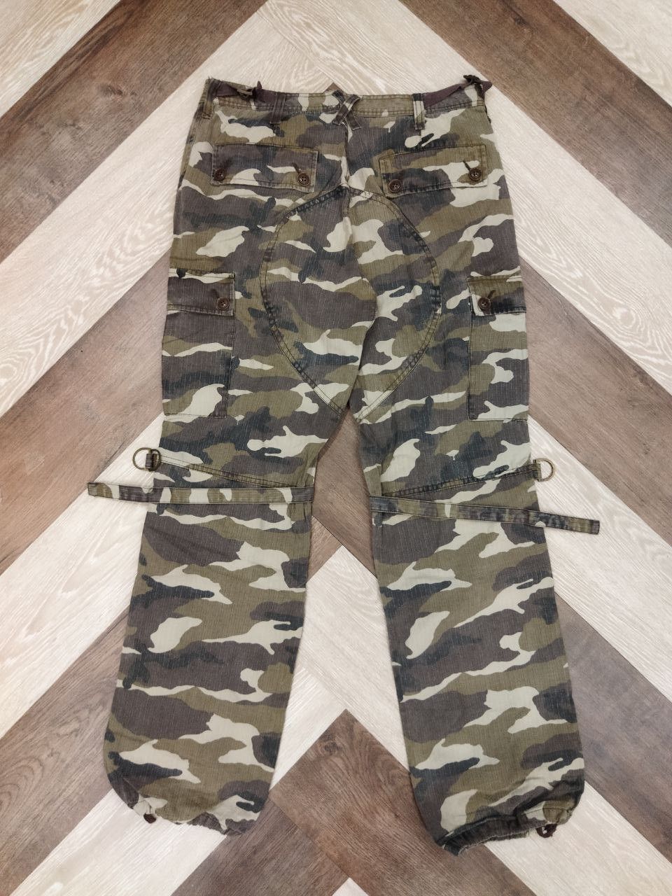 Takeo Kikuchi TAKEO KIKUCHI Bondage Parachute Camouflag Pants Size US 32 / EU 48 - 4 Thumbnail