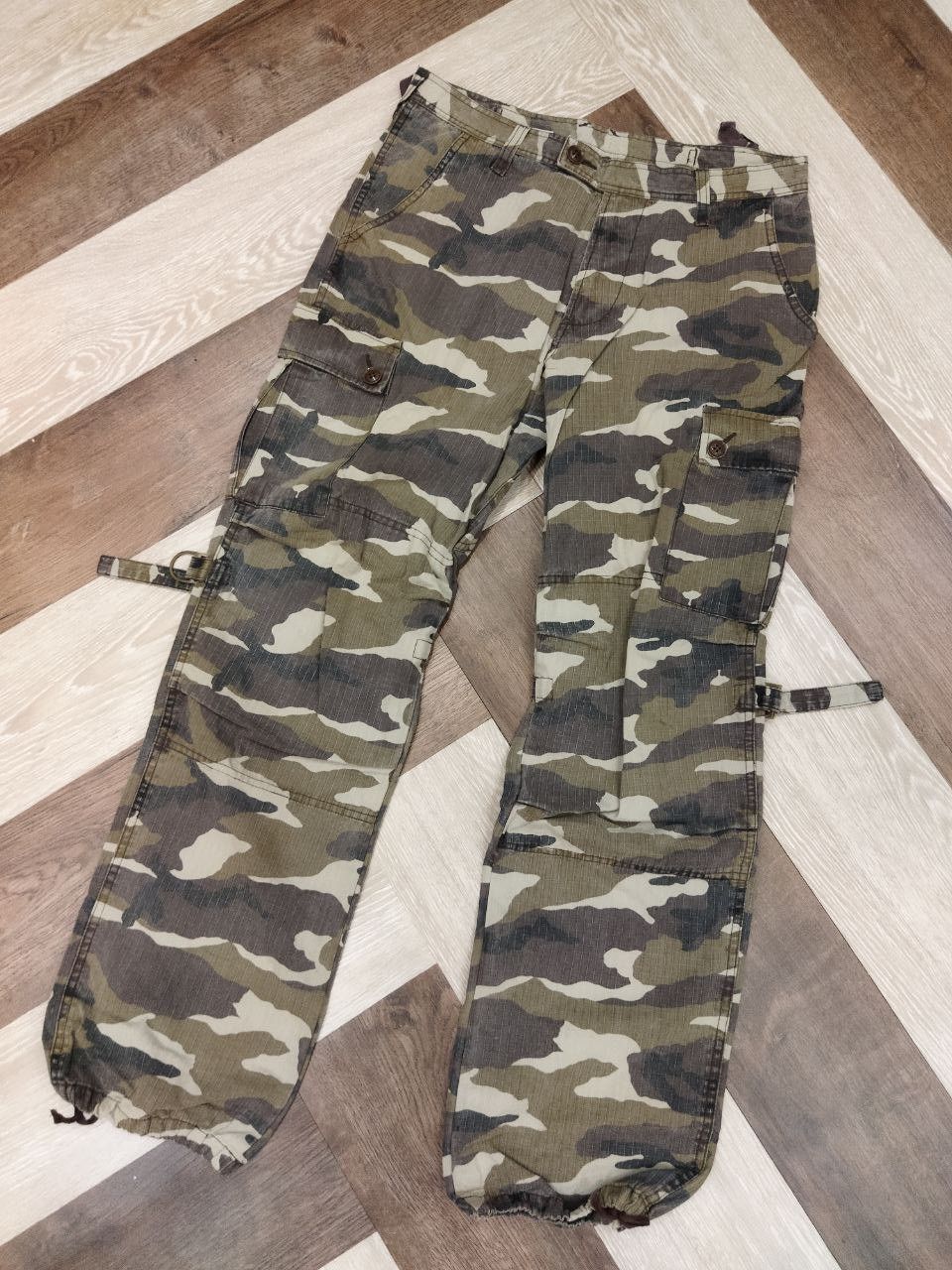 Takeo Kikuchi TAKEO KIKUCHI Bondage Parachute Camouflag Pants Size US 32 / EU 48 - 1 Thumbnail