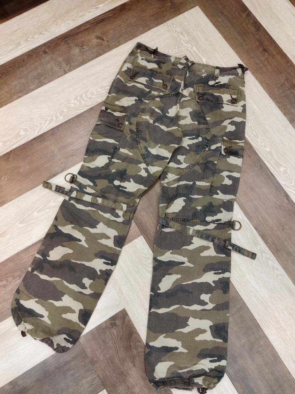 Takeo Kikuchi TAKEO KIKUCHI Bondage Parachute Camouflag Pants Size US 32 / EU 48 - 3 Thumbnail
