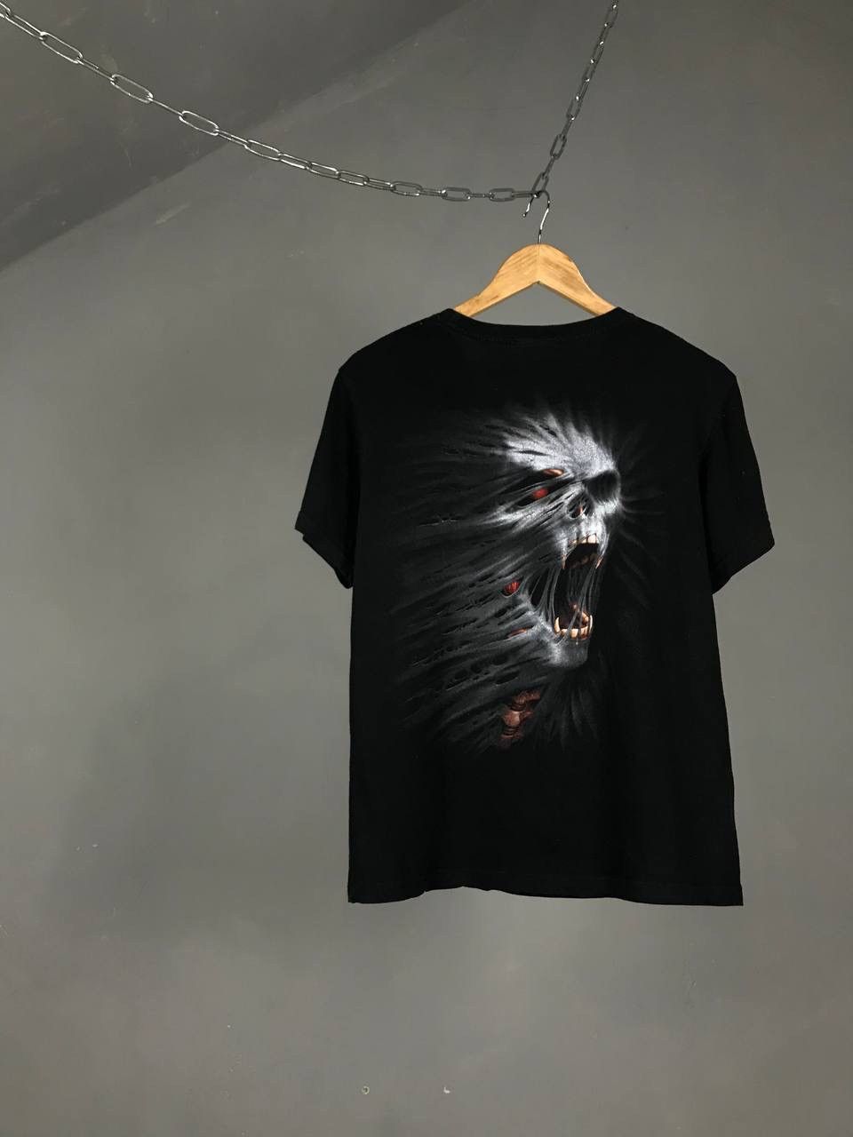 Vintage Skulls vintage rock overprinted tee Size US S / EU 44-46 / 1 - 2 Thumbnail