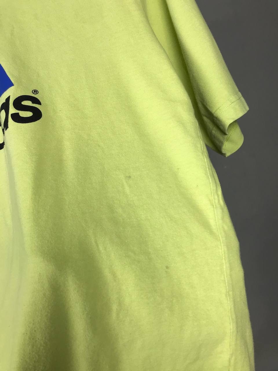 Adidas × Vintage Adidas vintage streetwear center logo tee Size US M / EU 48-50 / 2 - 10 Thumbnail