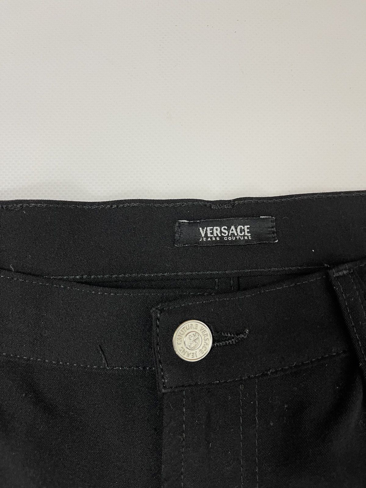 Versace Jeans Couture Versace Jeans Couture vintage casual nylon pants Size US 36 / EU 52 - 12 Thumbnail