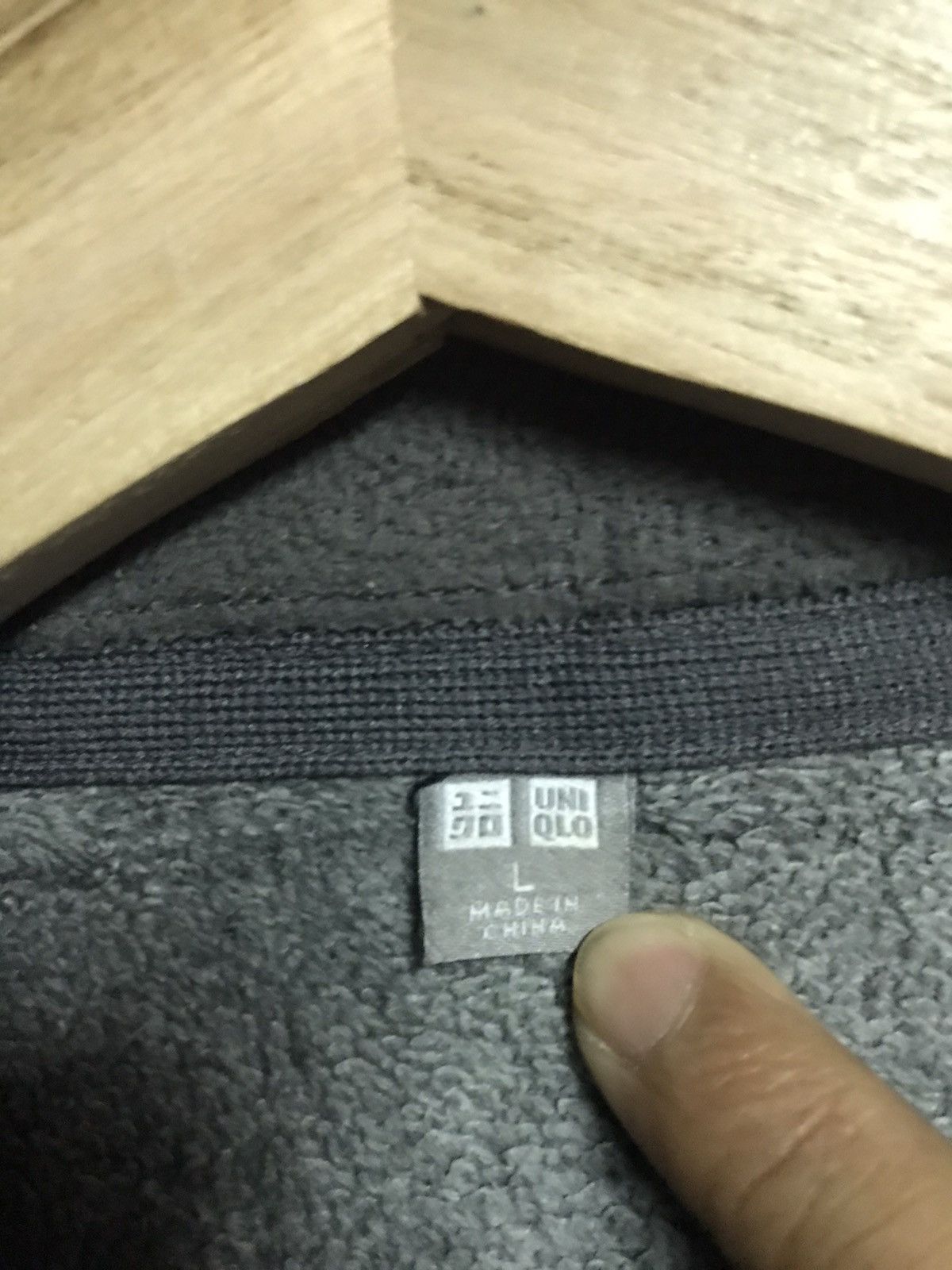 Uniqlo Uniqlo Sweater Fullzip Size US L / EU 52-54 / 3 - 3 Thumbnail