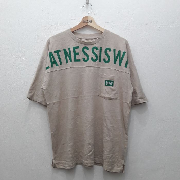 Everlast Everlast patch pocket tshirt Grailed
