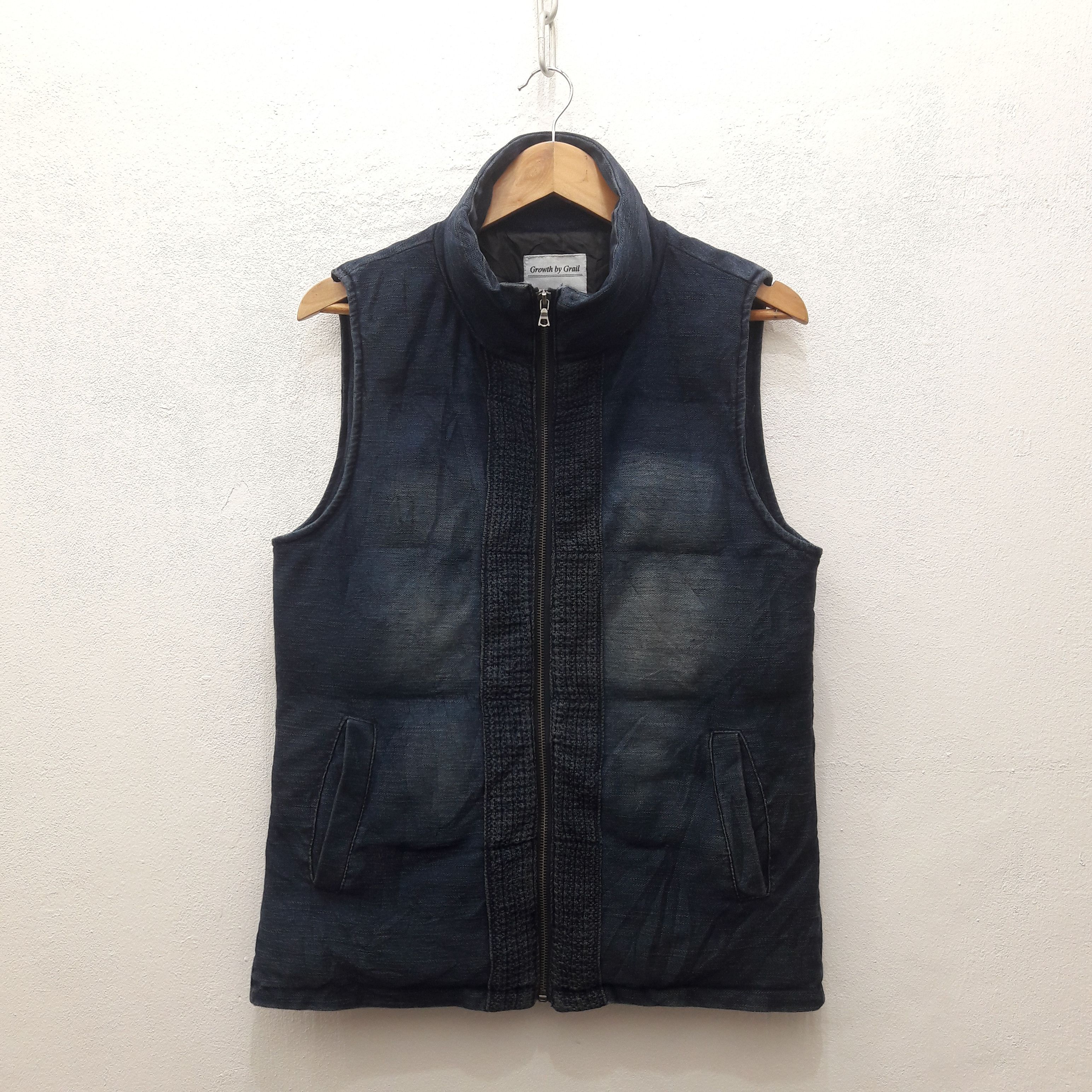 💥Growth by grail stonewash denim puffer west jacket