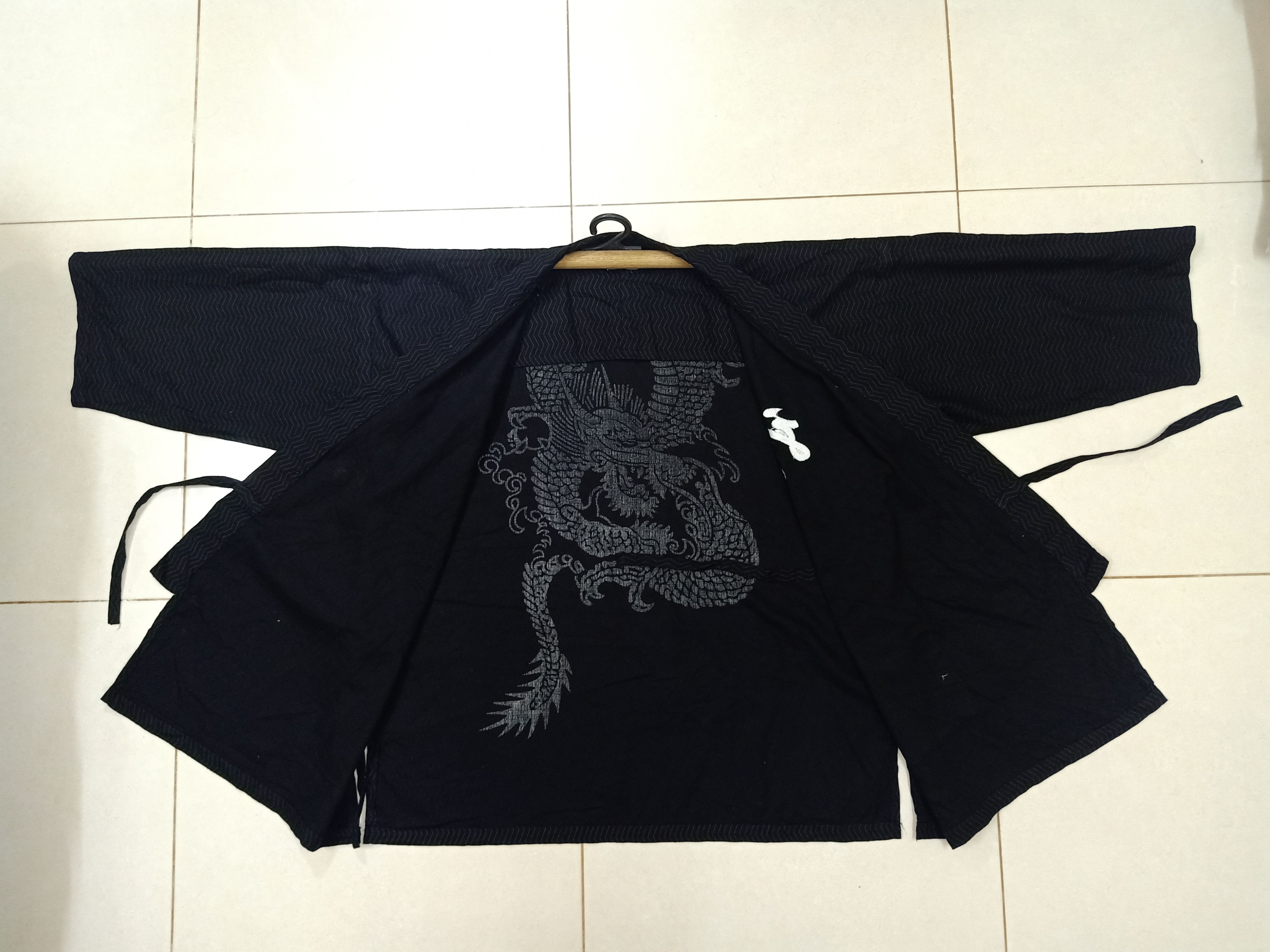 Japanese Brand DRAGON Kimono Japan Big Graphics Black Samurai Haori Yukata Size US L / EU 52-54 / 3 - 6 Thumbnail