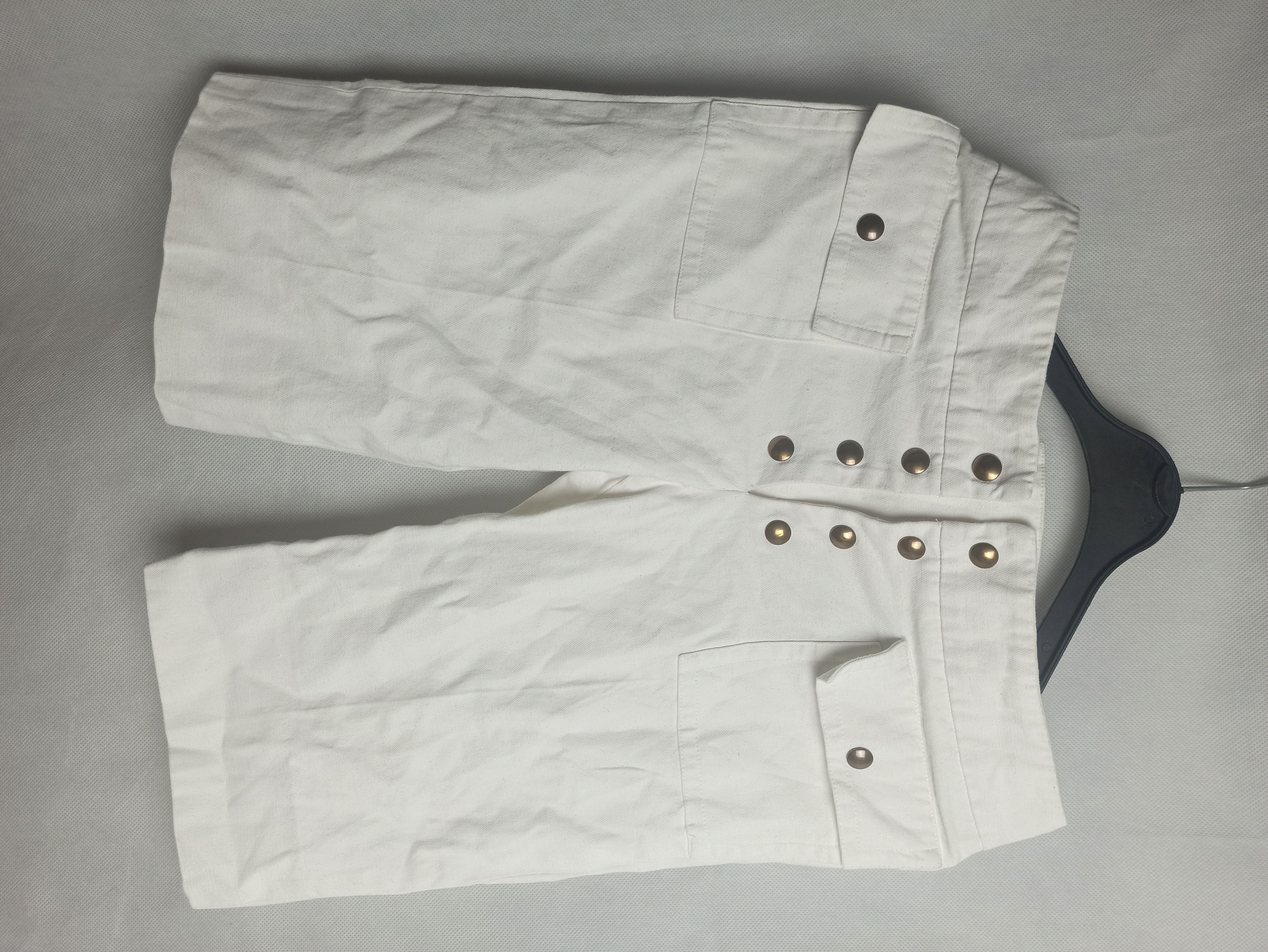 image of Linen Womens Shorts Chloe in Beige (Size 26)