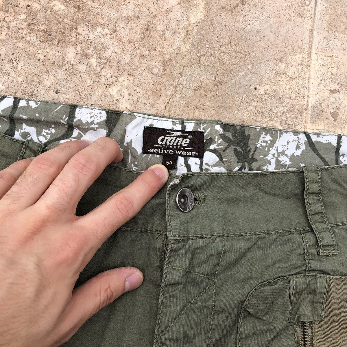 Japanese Brand vintage Japanese cargo multi pocket wide leg shorts Y2K Size US 34 / EU 50 - 6 Thumbnail
