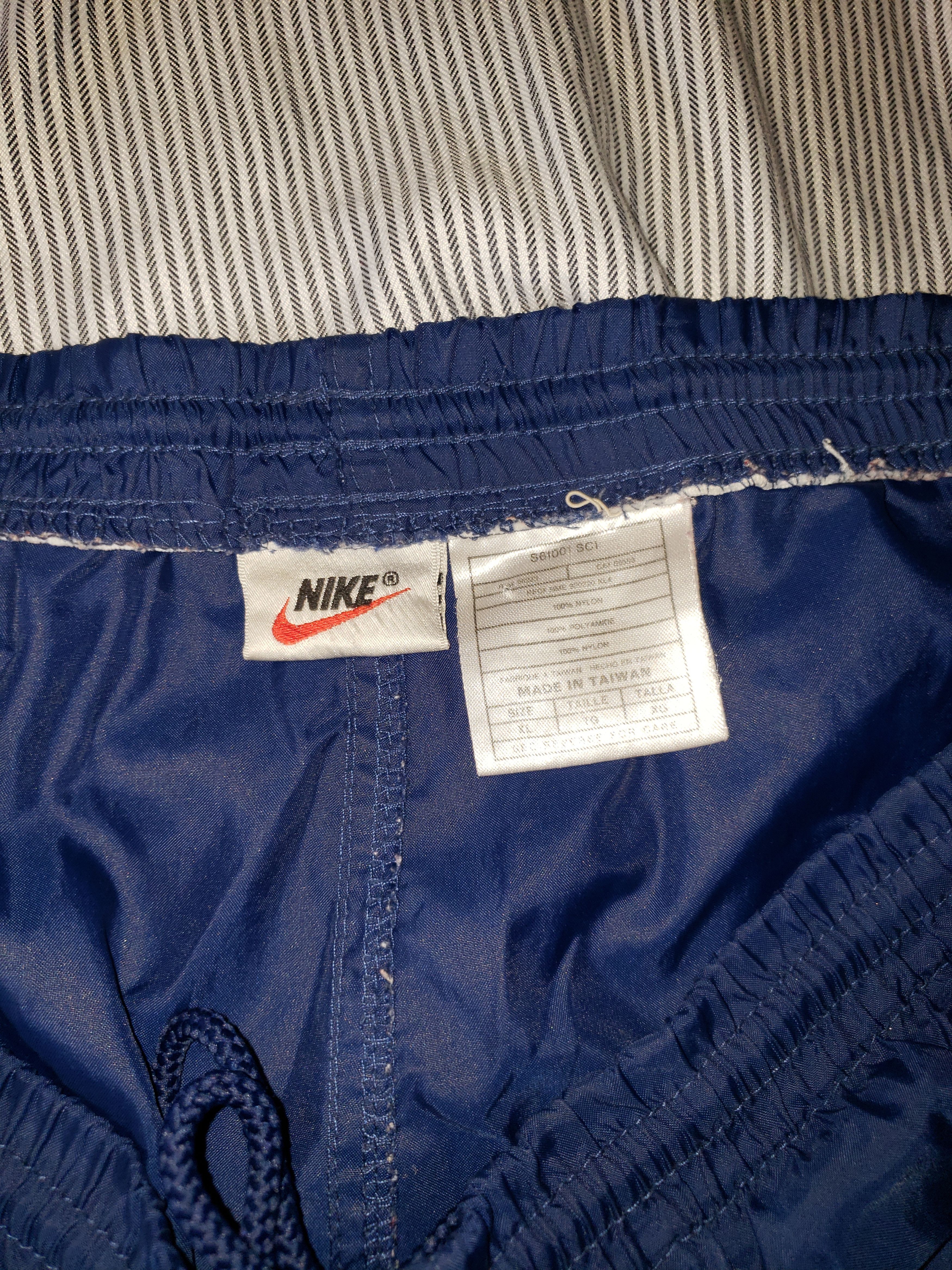 Nike Vintage 90s Navy Blue Nike Sweatpants Size US 44 / EU 60 - 2 Thumbnail