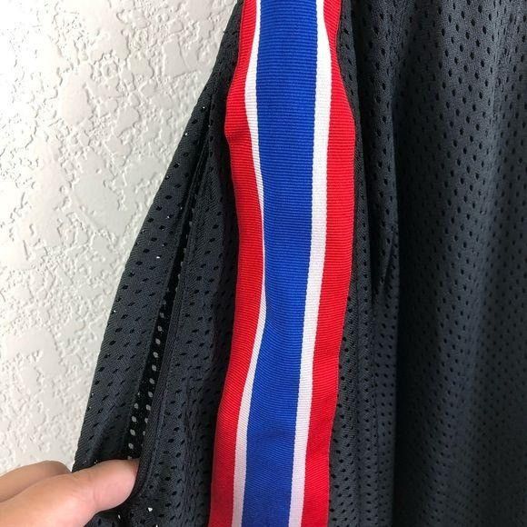 NBA × Nike × Riccardo Tisci Ricardo Tisci X Nike Backetball Collab Skirt Stri Size 32" / US 10 / IT 46 - 7 Thumbnail
