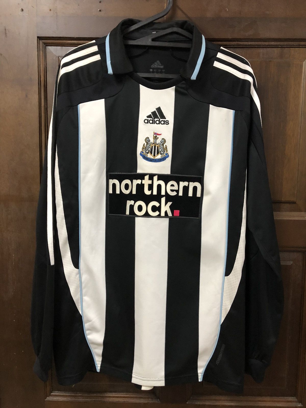 Adidas × Soccer Jersey × Vintage OWEN NewCastle United 07/08