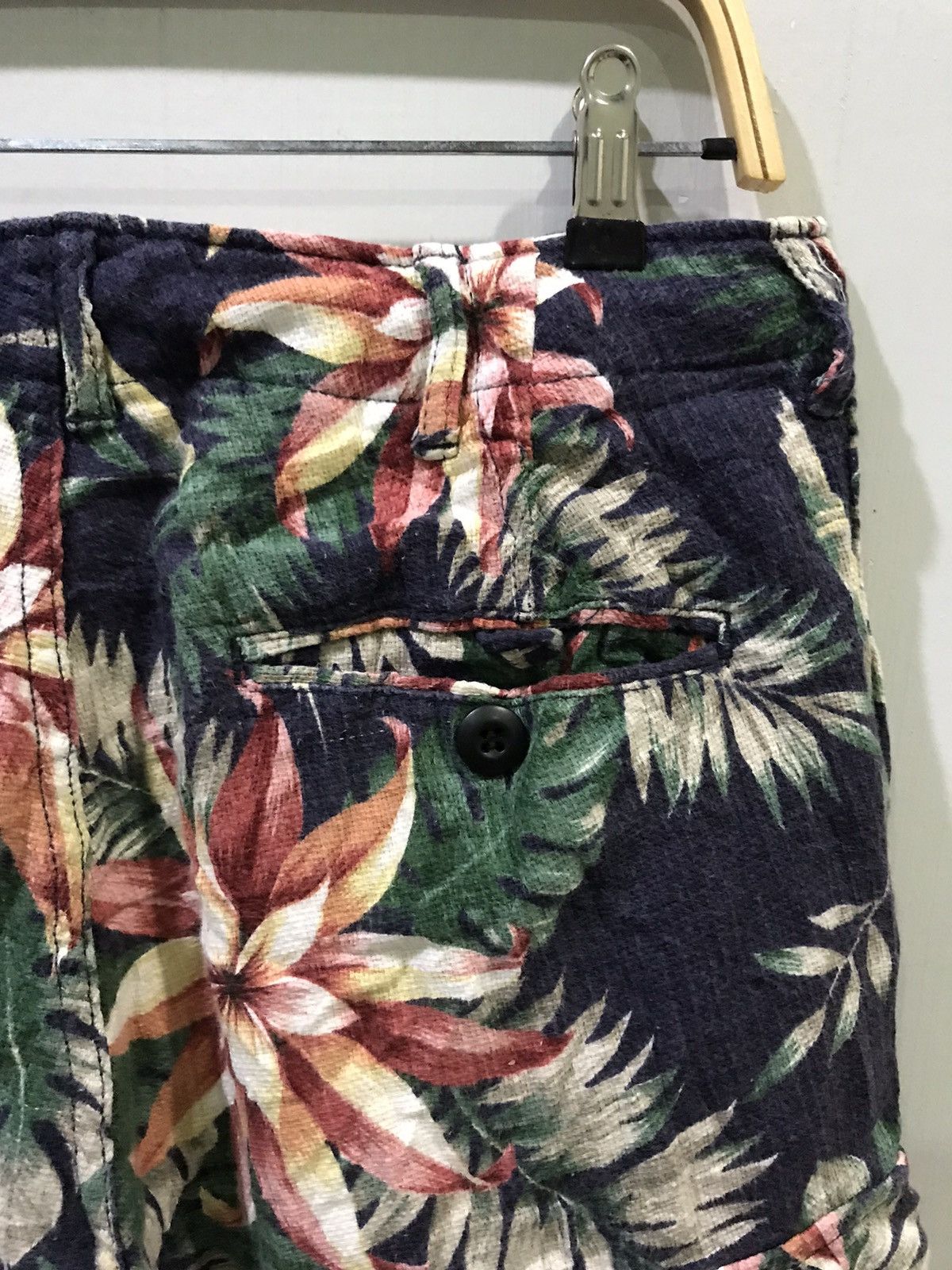Designer 68&BROTHERS Japan Cargo Floral Short Size US 33 - 8 Thumbnail