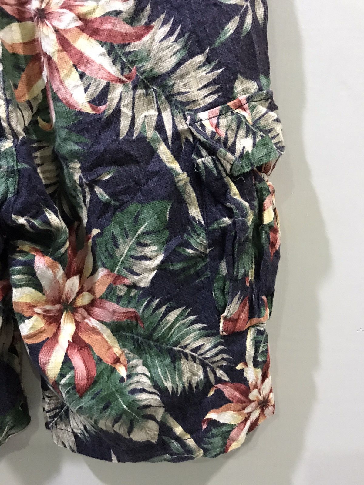 Designer 68&BROTHERS Japan Cargo Floral Short Size US 33 - 10 Thumbnail