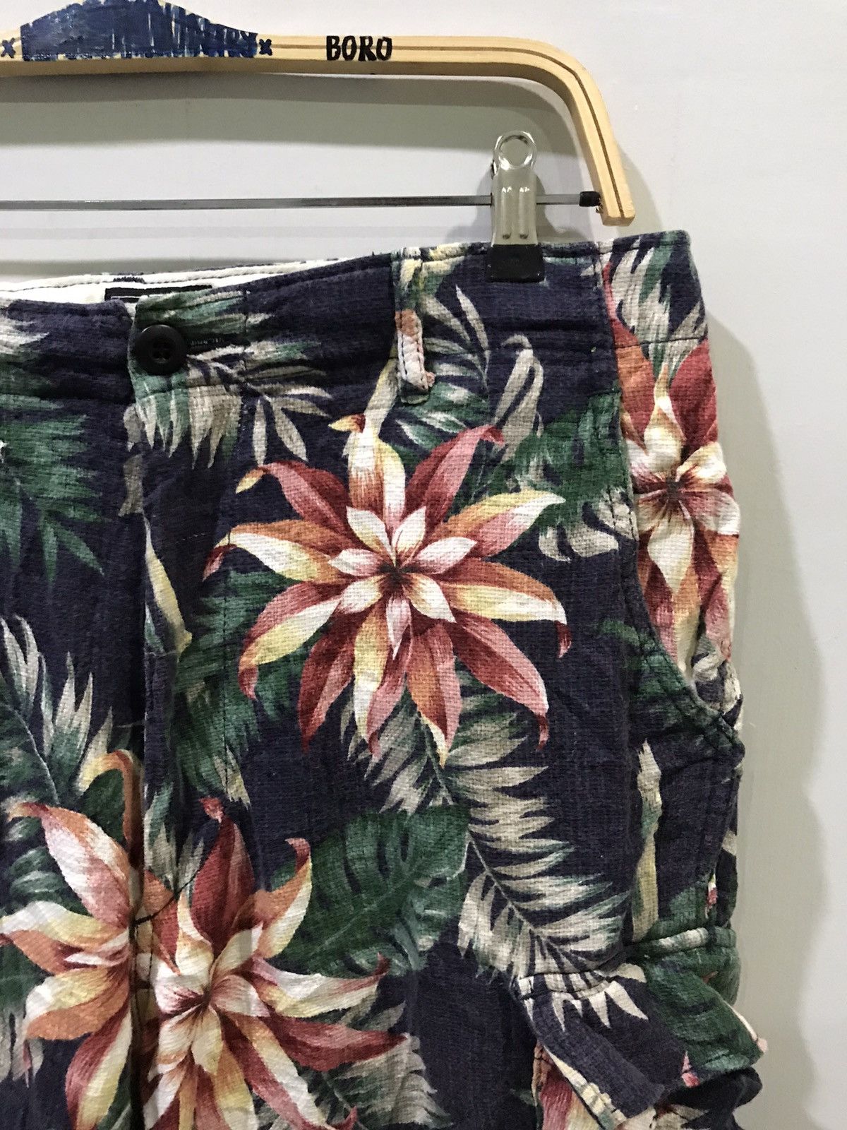Designer 68&BROTHERS Japan Cargo Floral Short Size US 33 - 2 Thumbnail