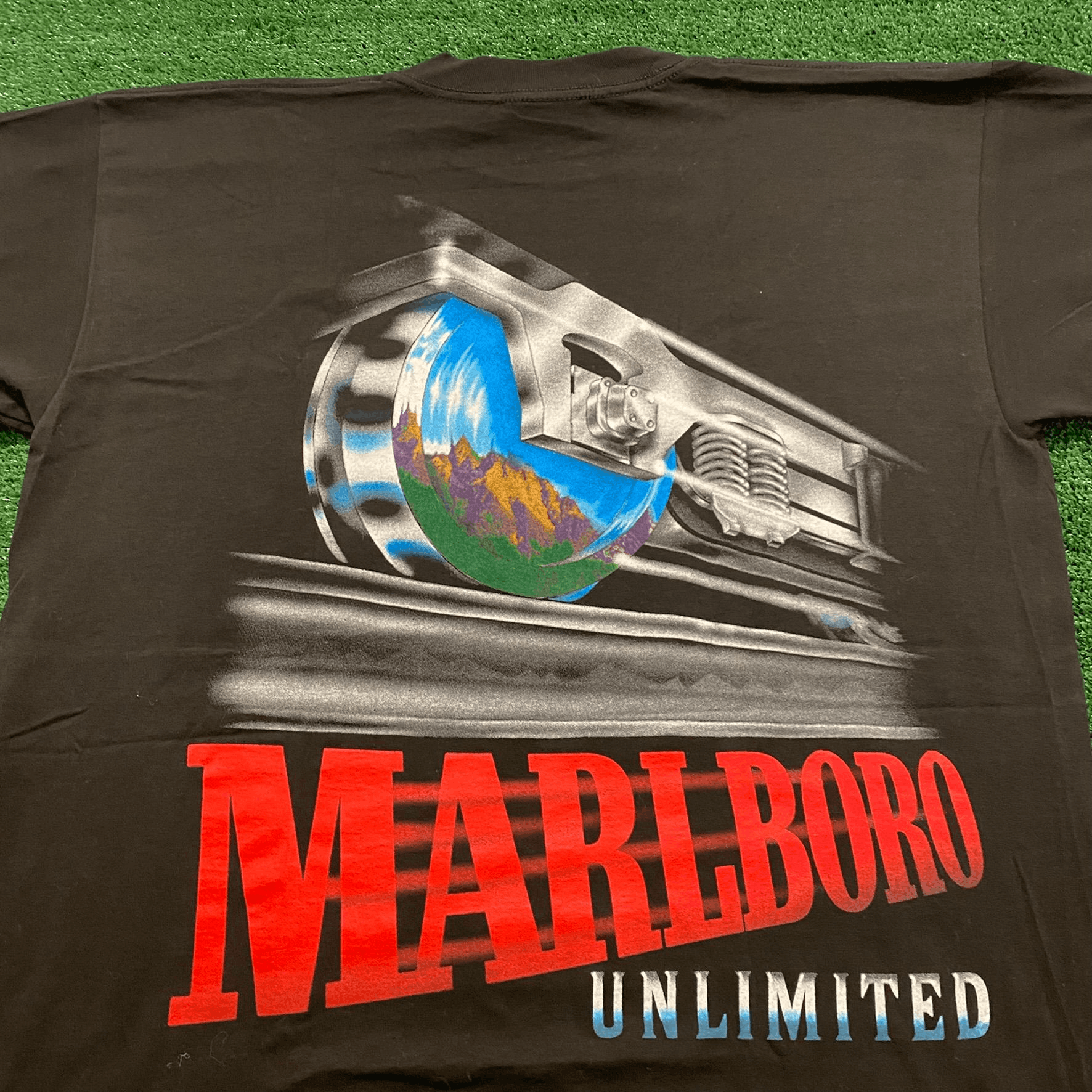 Marlboro Marlboro Unlimited Train Vintage 90s T-Shirt Size US XL / EU 56 / 4 - 5 Thumbnail