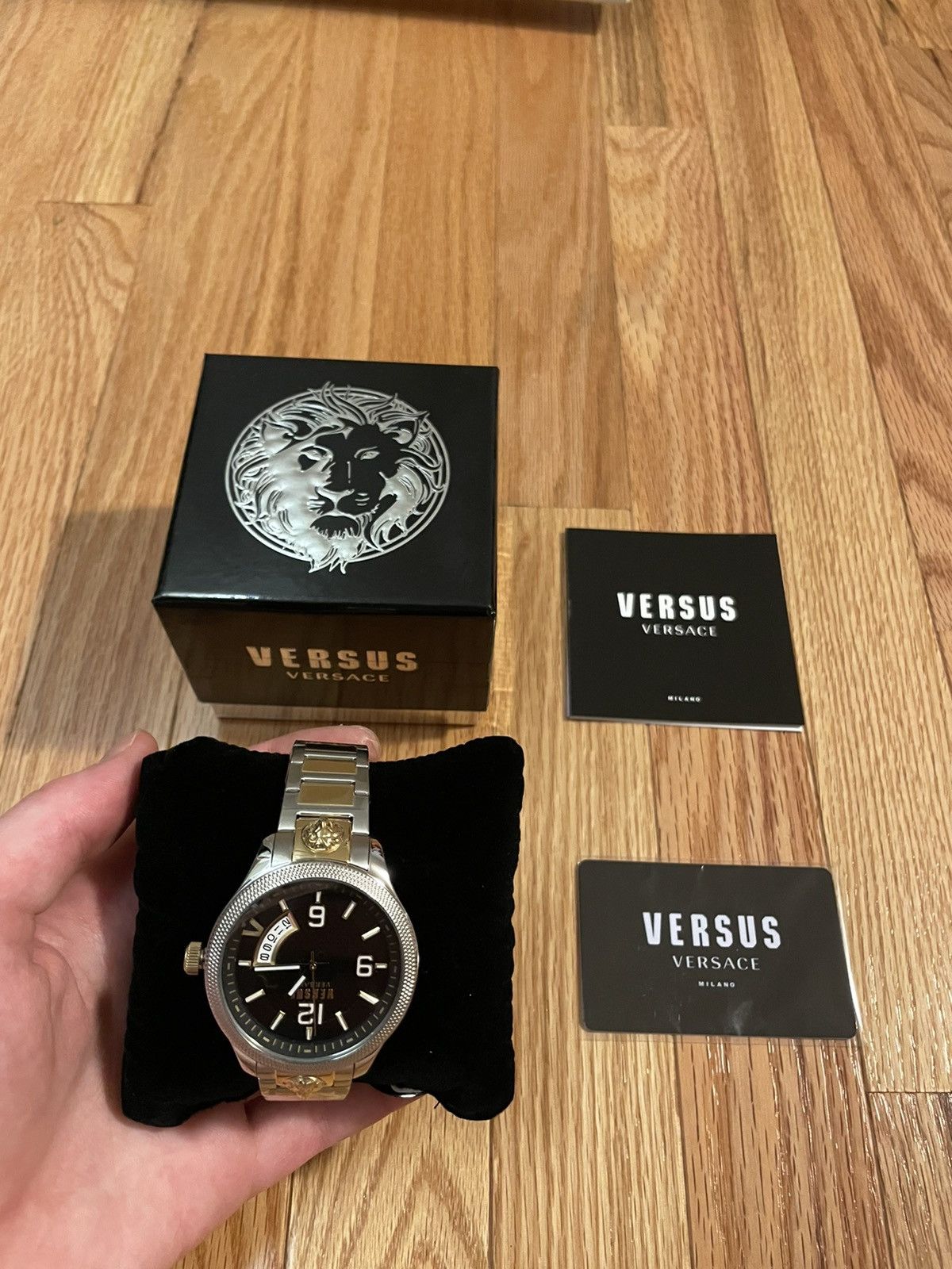 Versace × Versus Versace Versace Watch Size ONE SIZE - 2 Thumbnail