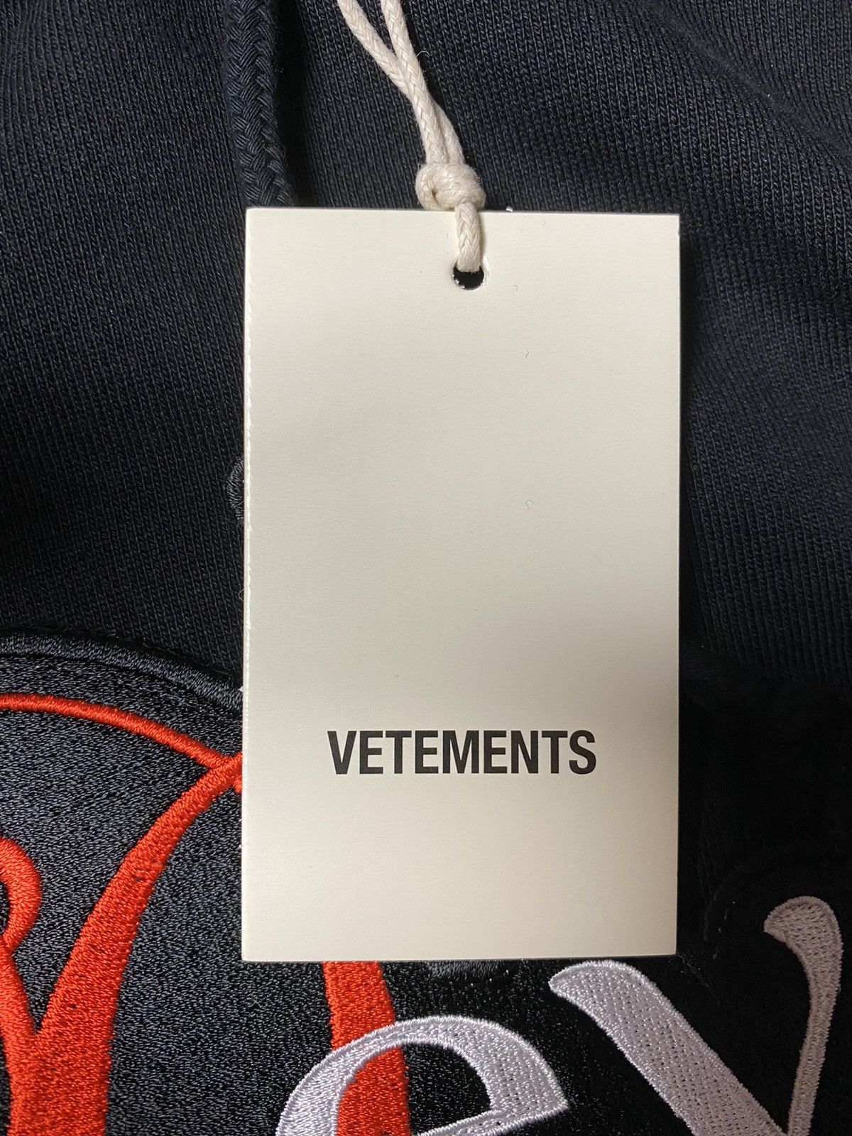 Vetements The Devil Does Wear Vetements Hoodie Size US S / EU 44-46 / 1 - 11 Thumbnail