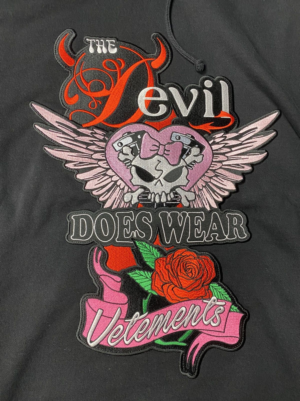 Vetements The Devil Does Wear Vetements Hoodie Size US S / EU 44-46 / 1 - 3 Thumbnail