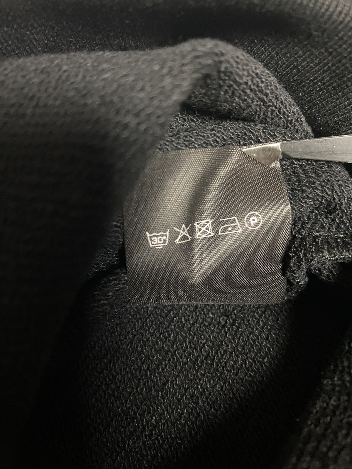 Vetements The Devil Does Wear Vetements Hoodie Size US S / EU 44-46 / 1 - 7 Thumbnail