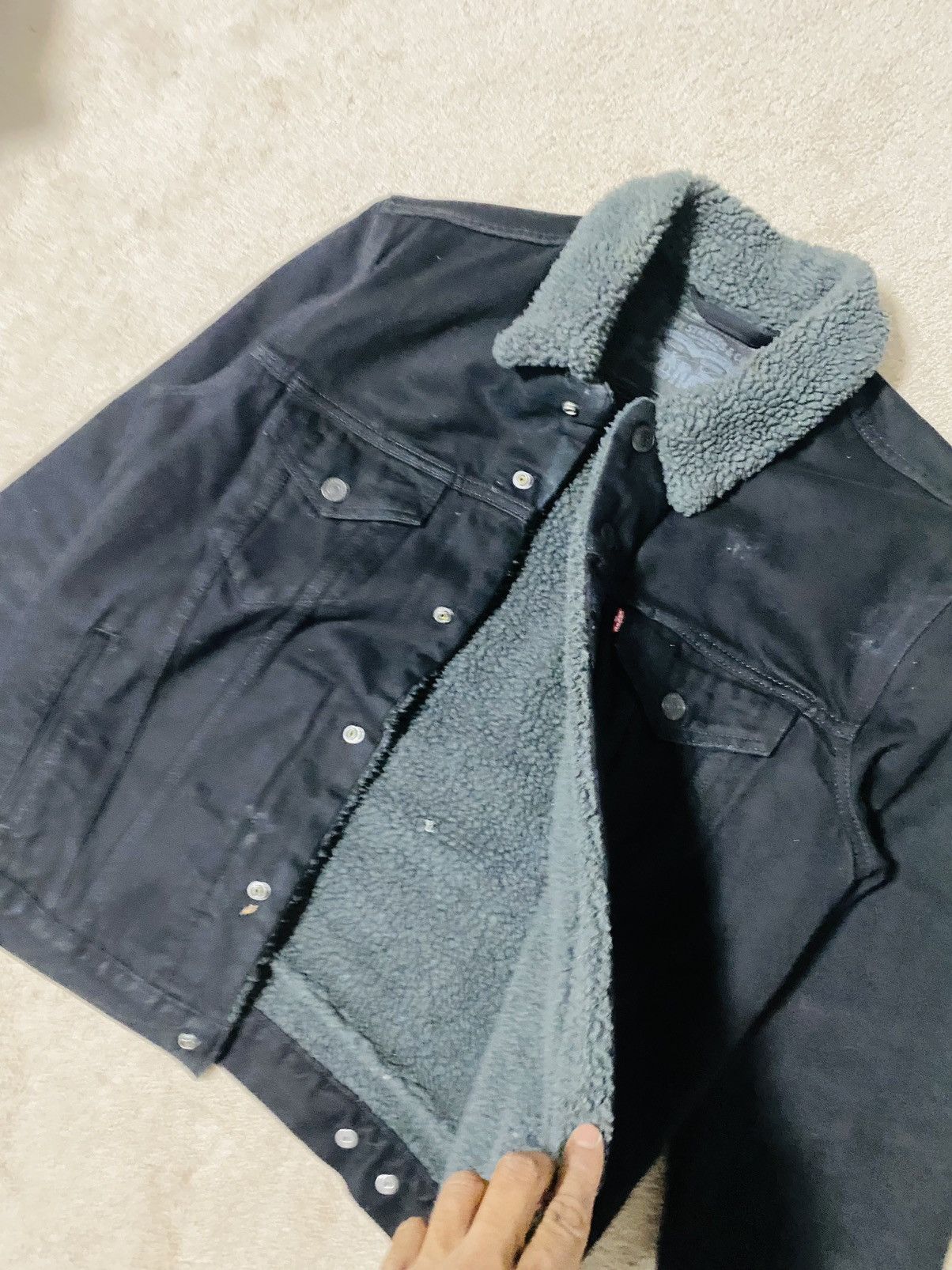 Levi's Black Levi’s denim jacket with fur lining Size US M / EU 48-50 / 2 - 8 Thumbnail