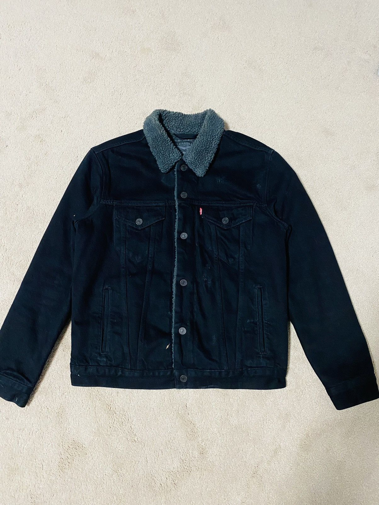 Levi's Black Levi’s denim jacket with fur lining Size US M / EU 48-50 / 2 - 1 Thumbnail