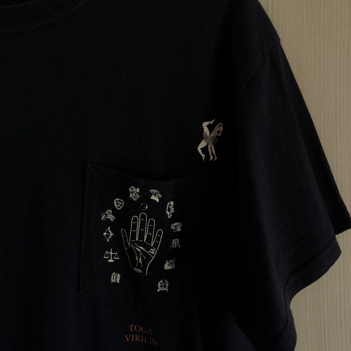 Toga toga virilis pocket tee vintage made in nicaragua Size US L / EU 52-54 / 3 - 4 Thumbnail