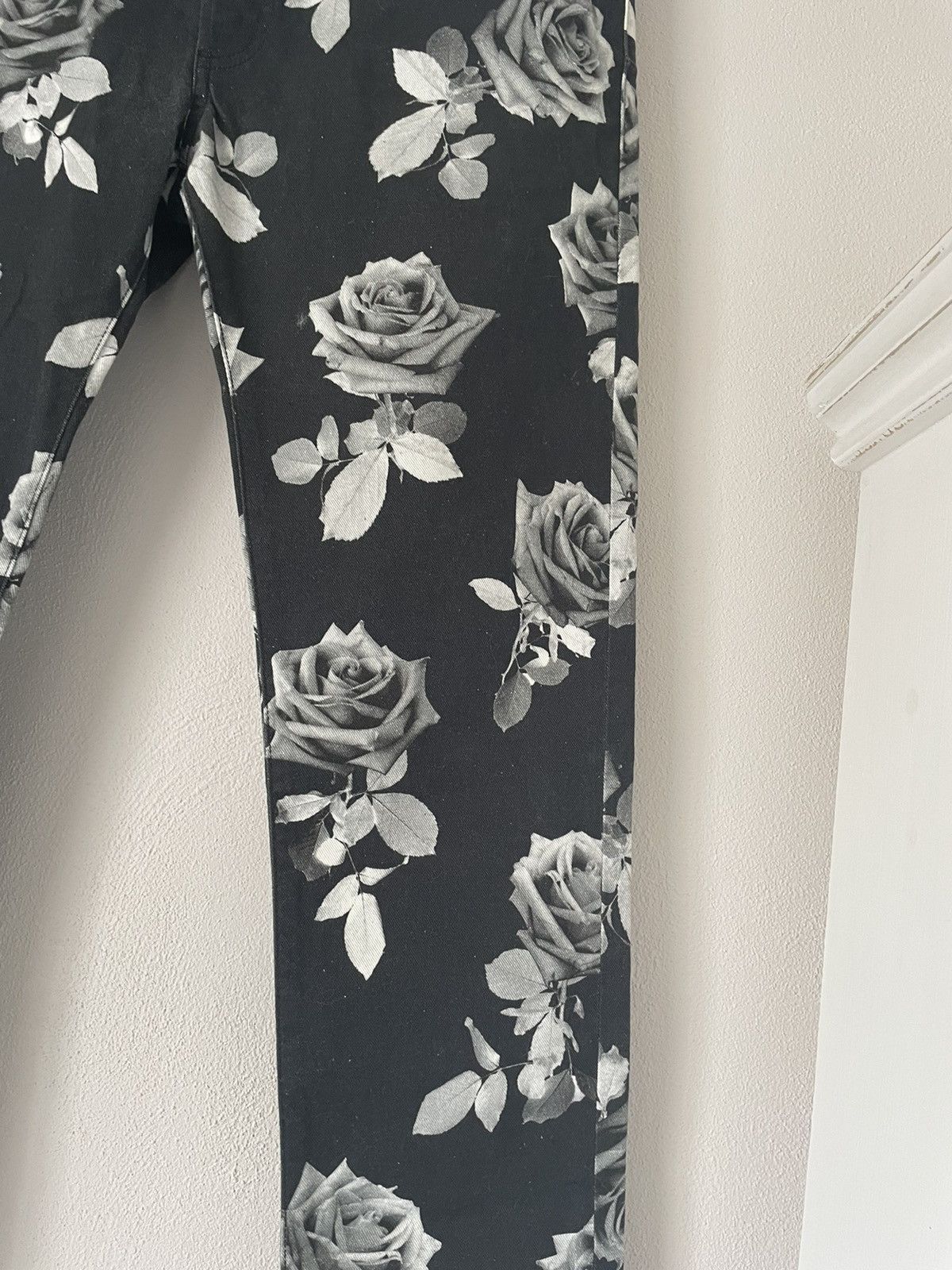 Dior Rose Print Denim Jeans Size US 36 / EU 52 - 7 Thumbnail