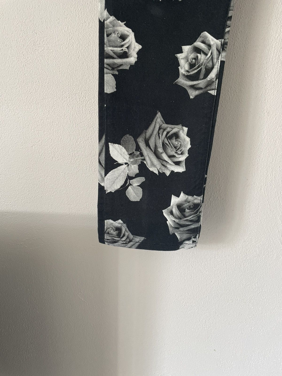 Dior Rose Print Denim Jeans Size US 36 / EU 52 - 5 Thumbnail