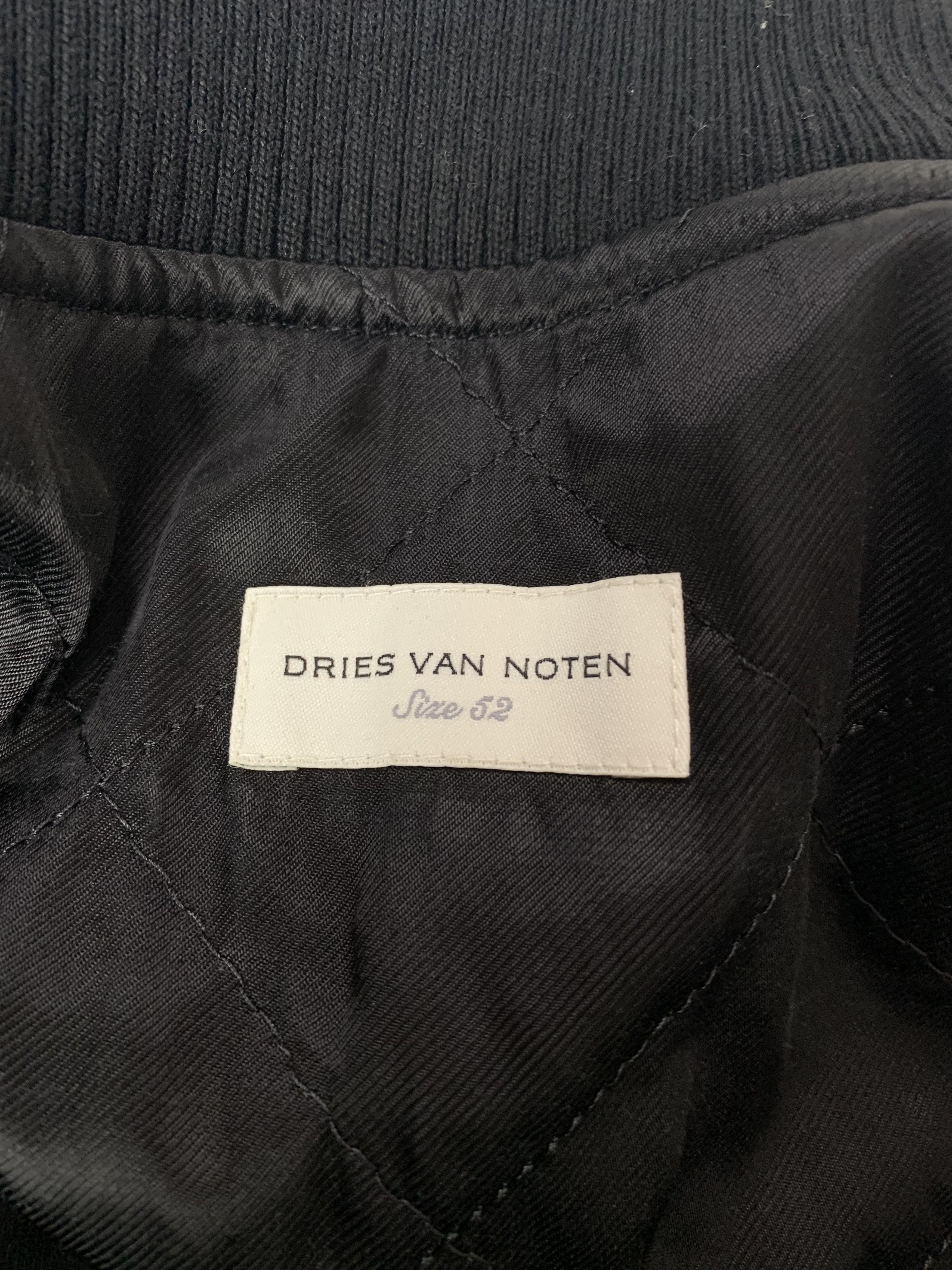 Dries Van Noten Black & Red Satin Embroidered Bomber Size US L / EU 52-54 / 3 - 7 Thumbnail