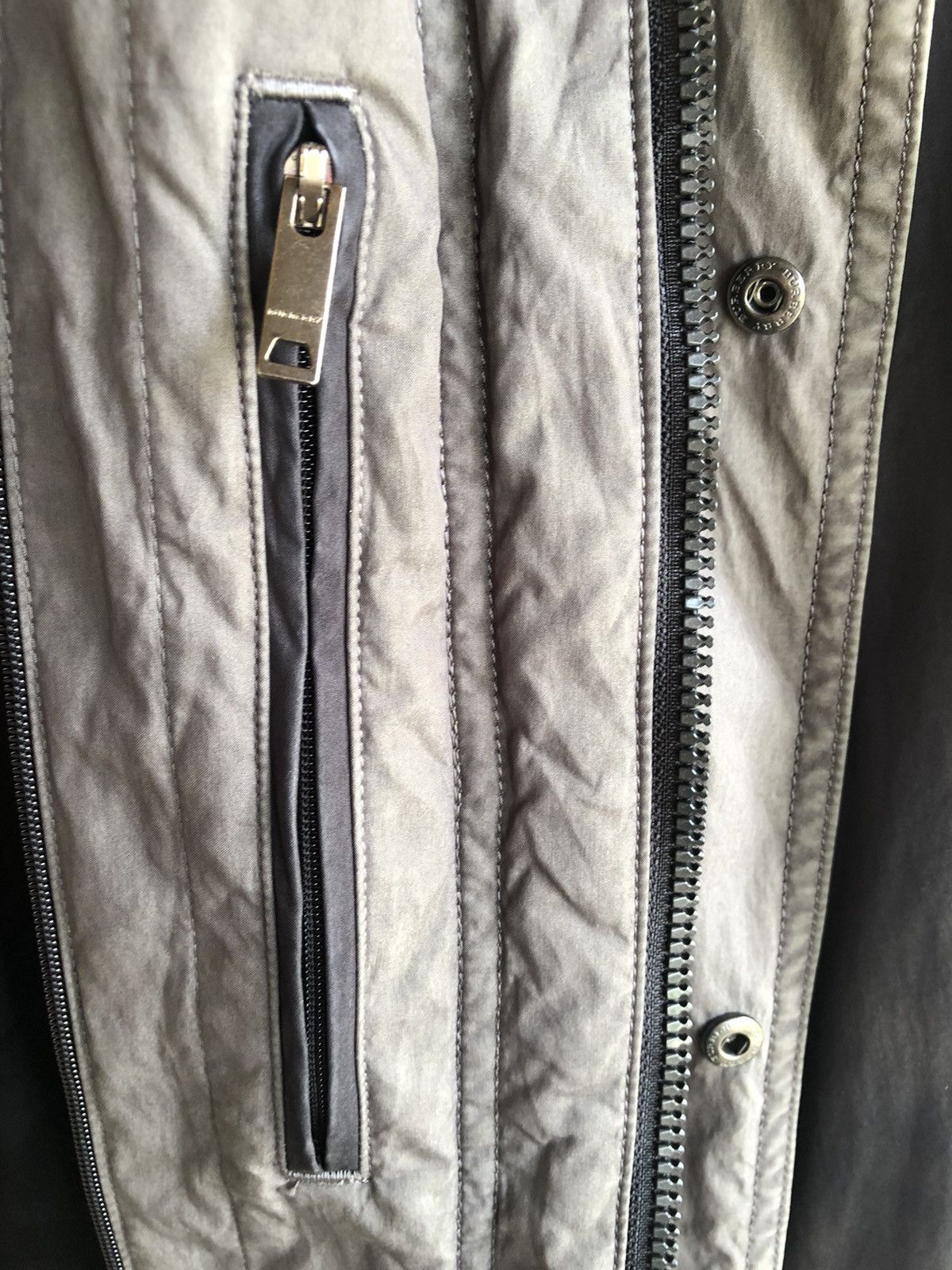 Burberry Vintage Burberry London parka sun faded Size US M / EU 48-50 / 2 - 12 Thumbnail