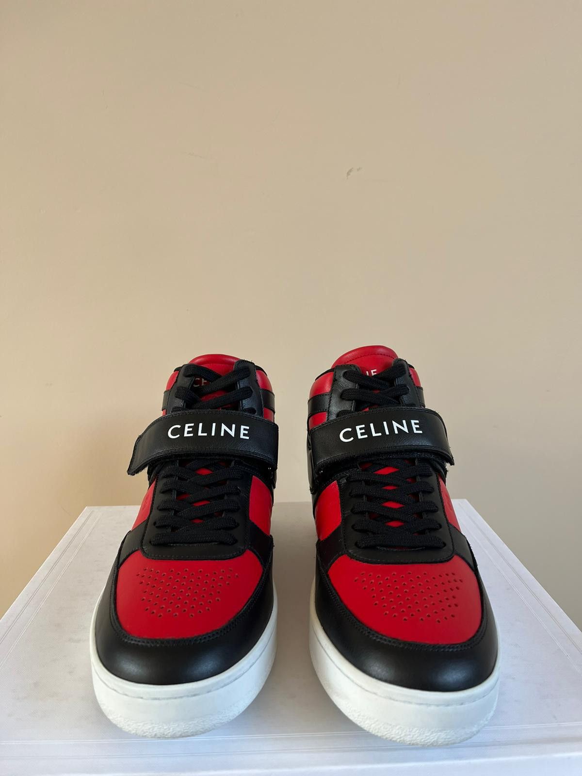 Celine Q.2 / High Top Sneaker With Scratch 05 in Black / Red Size US 9 / EU 42 - 11 Thumbnail
