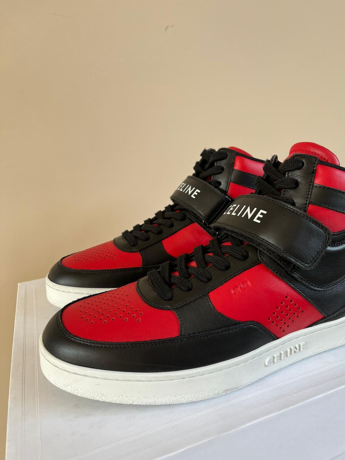 Celine Q.2 / High Top Sneaker With Scratch 05 in Black / Red Size US 9 / EU 42 - 4 Thumbnail