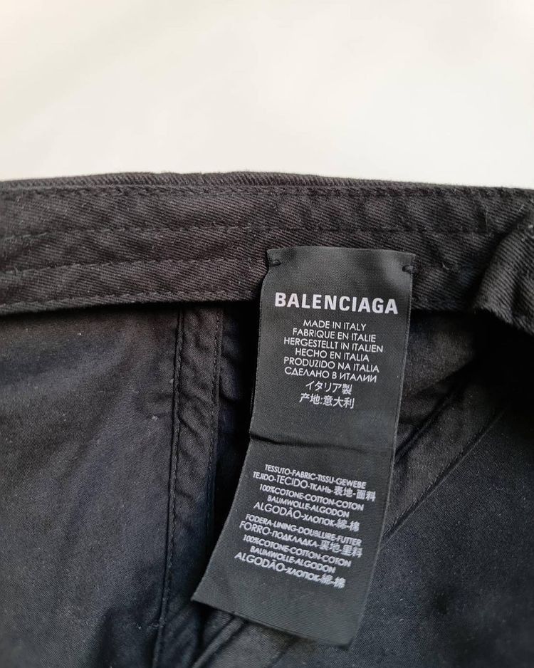 Balenciaga Balenciaga Tattoo Embroidered Cap Black Size ONE SIZE - 3 Thumbnail