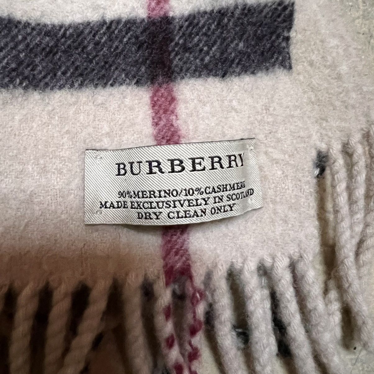 Burberry Burberry Nova Check Scarf Size ONE SIZE - 2 Thumbnail