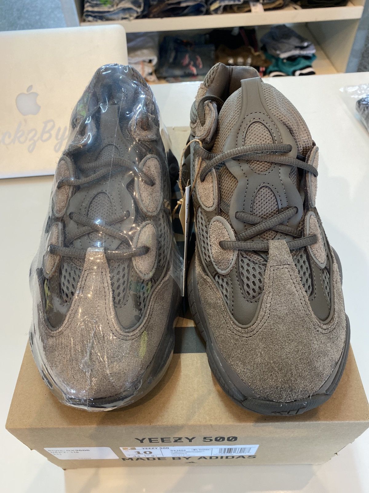Yeezy 500