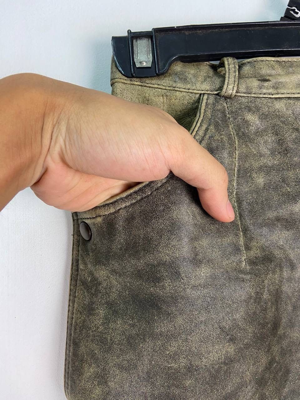 Japanese Brand Vintage Leather Skirts By Japanese Brand ifsixwasnine punk Size 24" / US 00 / IT 34 - 3 Thumbnail
