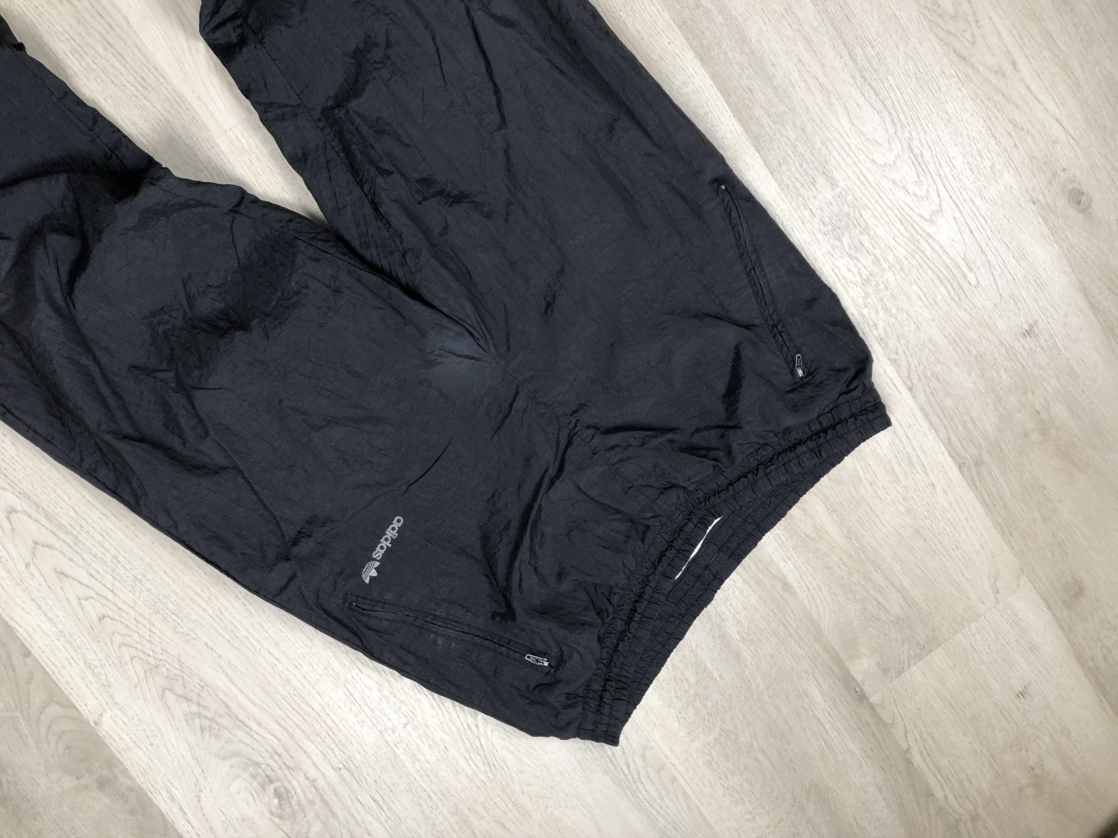 Adidas Adidas Vintage Mens Nylon Pants Drill style Size US 32 / EU 48 - 2 Thumbnail