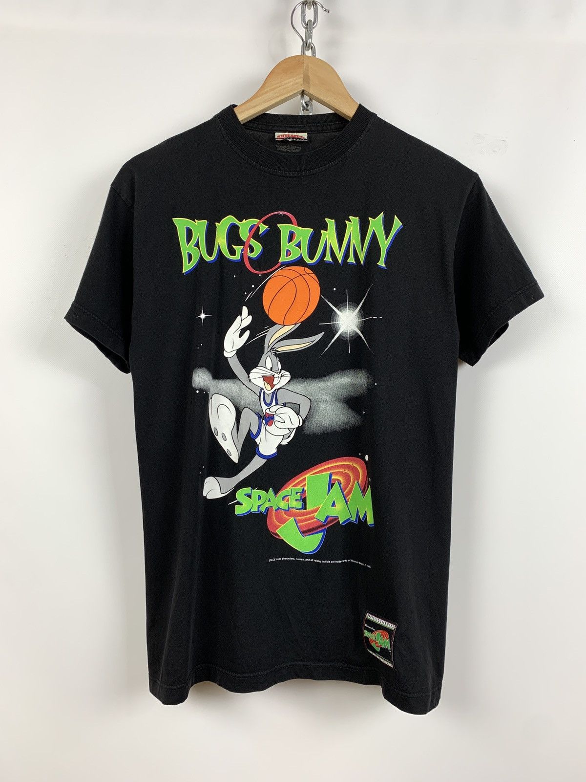 Nutmeg 1996 Vintage Bugs Bunny Space Jam Nutmeg T-Shirt Size US S / EU 44-46 / 1 - 1 Thumbnail